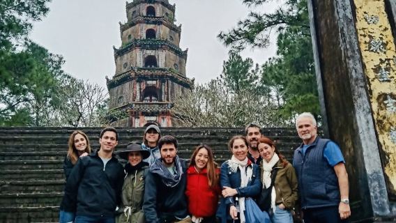 Huế Şehri | İmparatorluk Kalesi, Ejderha Teknesi ve Kraliyet Mezarları | Tam Günlük Tur