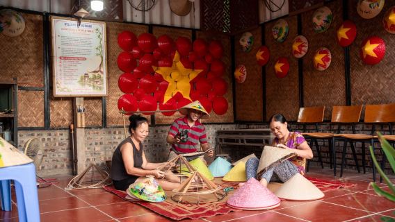 Nhà cổ Tôn Kinh - Trải nghiệm nón lá với bữa trưa không bắt buộc, lớp học nấu ăn, đạp xe