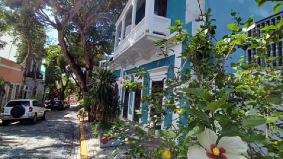 San Juan: Old San Juan Tour with a PhD Historian