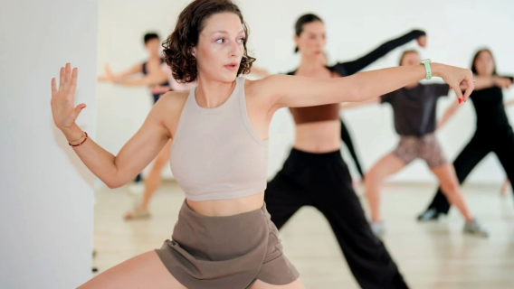 Shanghai: Find Your Flow Tai Chi Beginner Class 