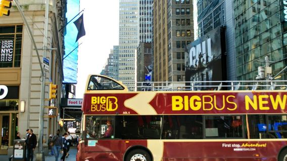 New York: Hop-on-Hop-off-Bus für 1 Tag + Empire State Building