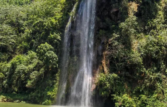 廣州來回 清遠千年瑤寨+湟川三峽一日遊 可中英文服務