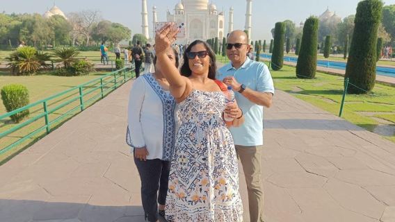 Agra: Skip-the-Line Taj Mahal & Agra Fort Private Tour
