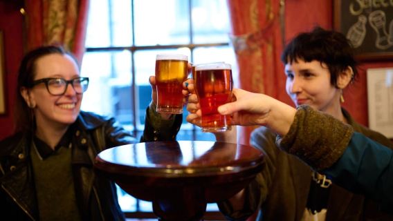 London: Quán rượu lịch sử, bia Anh và các món ăn cổ điển