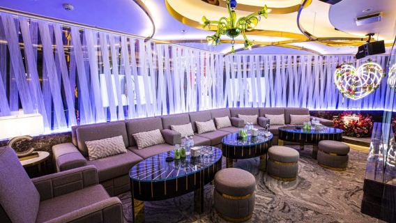 Câu lạc bộ tiếp viên VIP riêng tư tại Tokyo, cuộc sống về đêm, karaoke với các cô gái