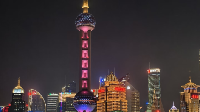 上海夜遊東方明珠+黃浦江遊船+城隍廟+南京路步行街一日遊