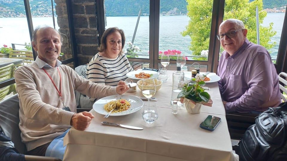 Ab Mailand: Tagestour zum Comer See mit Essen und Wein