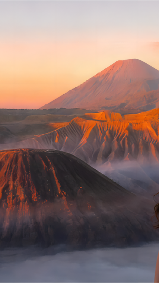 [予約してお得に] インドネシア、スラバヤ - ブロモ火山日帰り旅行とマダ滝 - 専用車/グループツアー