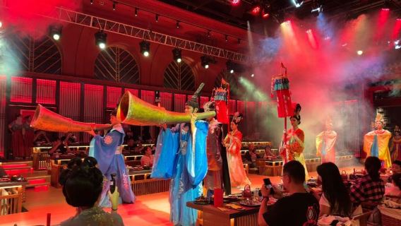 Luoyang Xingyi Workshop • Tang Palace Imperial Banquet - Immersive Royal Banquet Experience (Ancient Music and Dance + Tang Dynasty Grand Ceremony + Tang Dynasty Culinary Culture + Optional Costume and Makeup Experience)