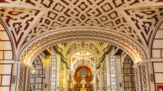 ทัวร์เมืองลิมา เปรู ศูนย์ประวัติศาสตร์/สวนรัก/สุสานใต้ดิน/บริการรับส่งที่พัก