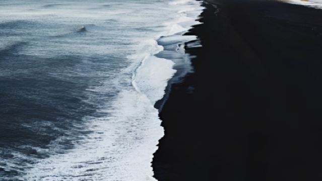 雷克雅維克--黑沙灘--斯科加瀑布-飛機殘骸--塞裡雅蘭瀑布