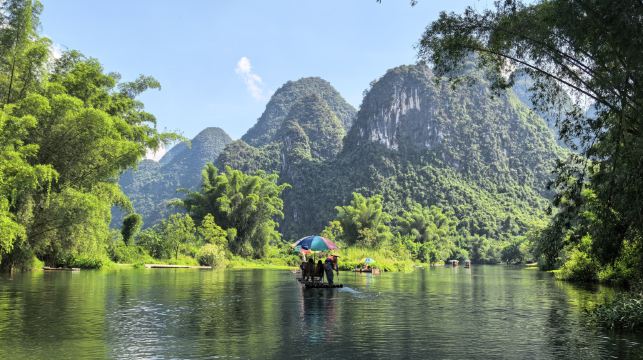 桂林一日遊：漓江星級郵輪及陽朔靈活探險之旅（中旅 × 贊巴士）