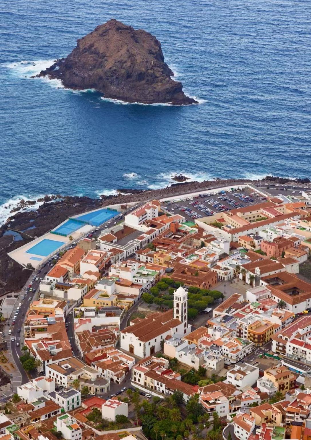 Tenerife Private Charter Day Tour [Teide Volcano + Black Sand Beach Sunshine & Sea Adventure]