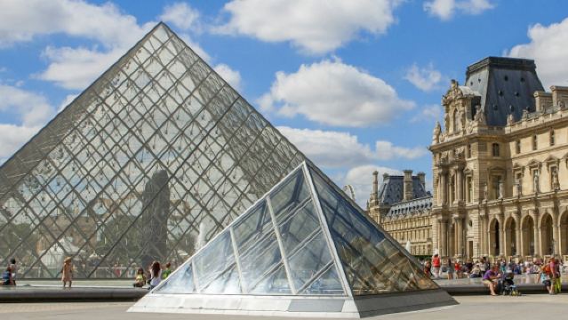 Museo del Louvre: Entrada dedicada + Visita guiada