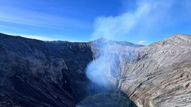 泗水：布羅莫火山+Air Terjun Madakaripura【日出+含票+專車+含餐】