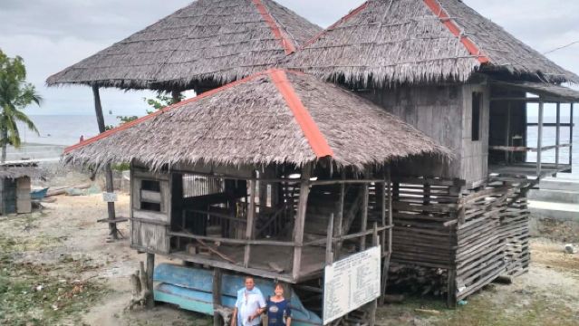 Siquijor Coastal Tour with Cambuhagay Falls from Dumaguete City
