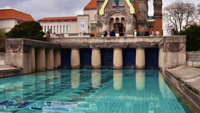 法蘭克福：達姆施塔特藝術家殖民地 + 黑森露天博物館包車日遊