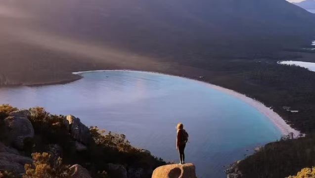 Lawatan Sehari ke Wineglass Bay Tasmania dengan Jemputan Bandar | Taman Freycinet | Teluk Honeymoon