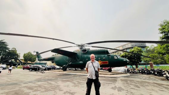 Hanoi: Tour Guidato Storico del Vietnam con i Musei del B-52, Museo dell'Aeronautica e della Difesa Aerea