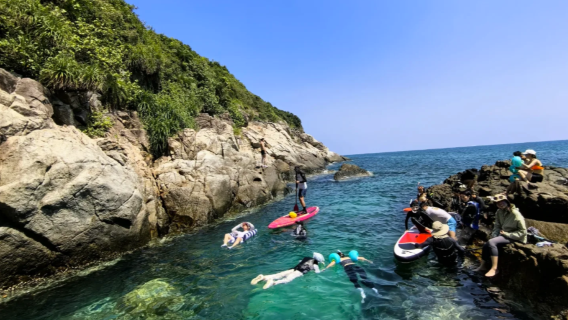 ว่านหนิงภายในเมือง: บริการเหมารถ/กำหนดการเที่ยวได้ตามต้องการ/สามารถเพิ่มไกด์นำเที่ยวและไกด์ท้องถิ่นหลายภาษา (จีน, อังกฤษ)/ไม่รวมกลุ่ม