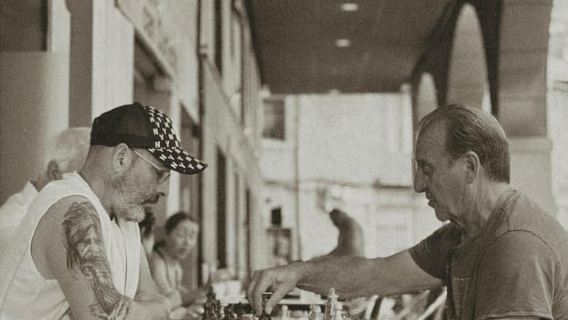 Tirana: Social Games Night - Meet Locals, Drink Included