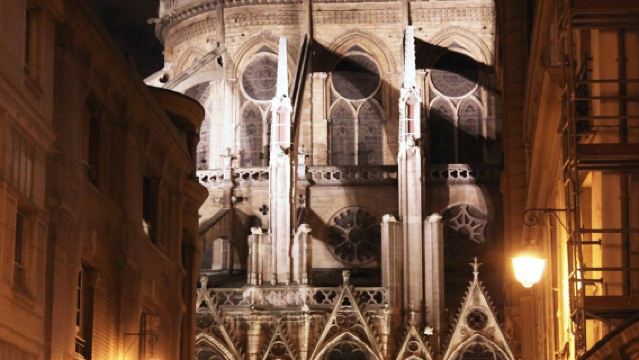 Dark Heart of Paris: Ghost and Mystery Walking Tour by Night