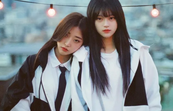 咸陽Trip Moments【情侶婚紗/個人寫真/全家福集體照/商業攝影攝像跟拍航拍街拍】