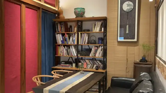 【重慶非遺體驗】重慶非遺蜀繡文化傳習體驗館·相予繡閣【非遺傳承人教學+手繡書籤/面繡團扇+作品可帶走】