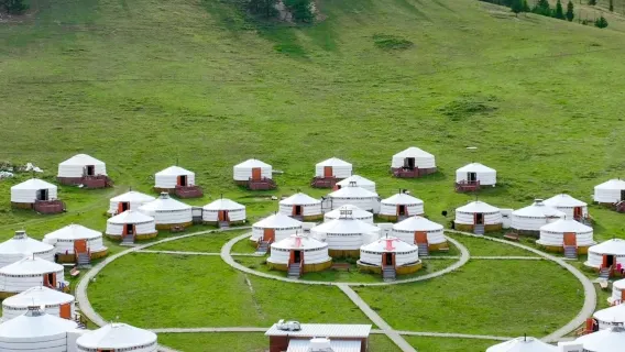 烏蘭巴托成吉思汗騎馬雕像+特日勒吉國家公園一日遊