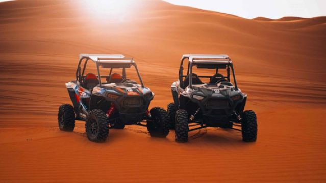 Dubai Attraction: Luxury Desert Buggy Adventure