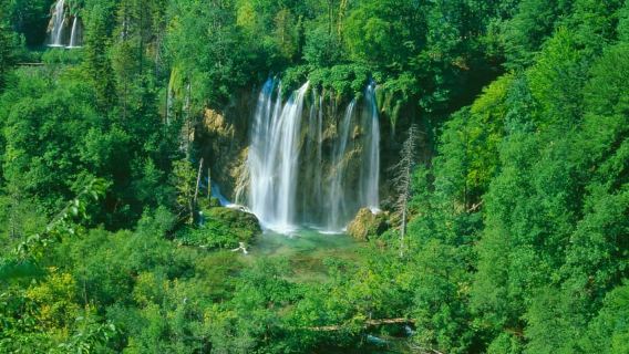 Tagestour zu den Plitvicer Seen ab Rijeka, einfach und sicher