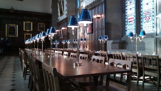 Tour privado a medida en ESPAÑOL Universidad y/o Harry Potter