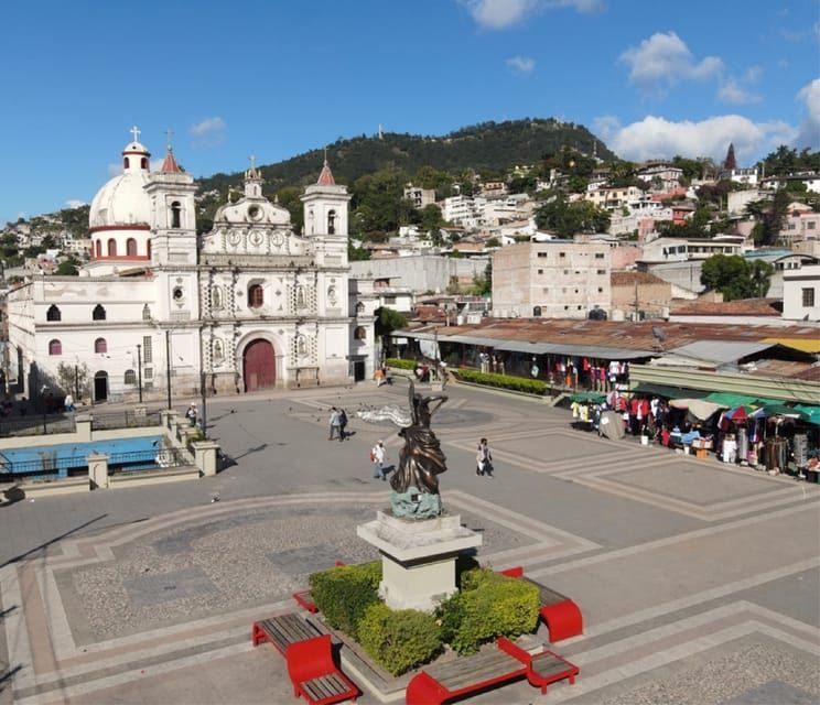 จากเตกูซิกัลปา: การเดินทางร่วมเที่ยวเดียวไปยังซานเปโดรซูลา