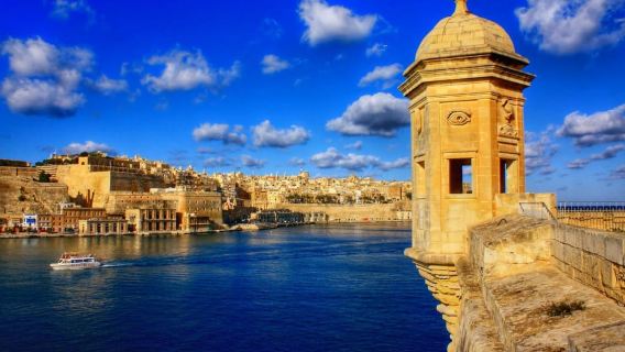 From Sliema: Cruise Around Malta's Harbours & Creeks
