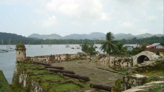 Tour de playa al caribe panameño. Playa blanca venas azul