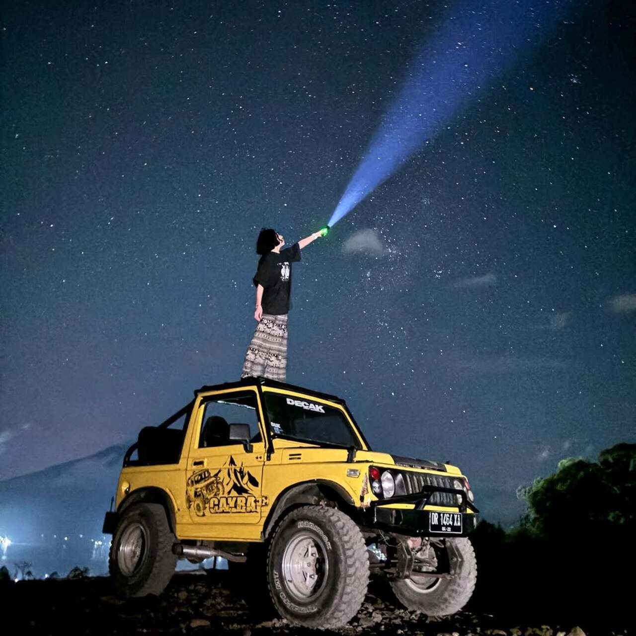 ผจญภัยชมพระอาทิตย์ขึ้นด้วยรถจี๊ปที่ภูเขาบาตูร์และประสบการณ์คาเฟ่ที่คินตามณี