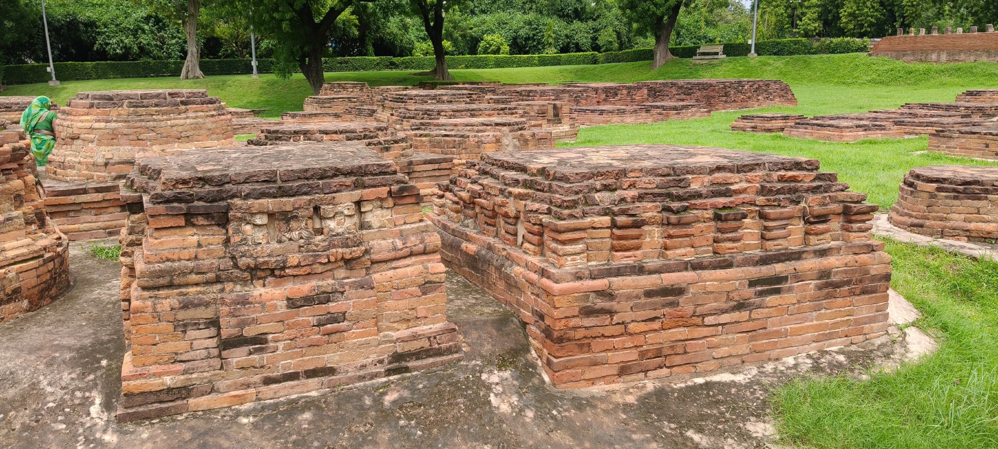 델리에서 바라나시 당일치기: 사원, 사르나스, 갠지스강 체험