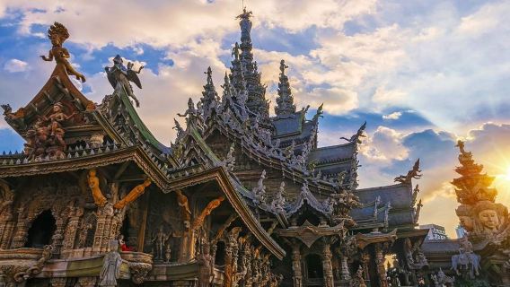 泰國曼谷來回 芭提雅四方水上市場+真理寺+Max泰拳館一日遊