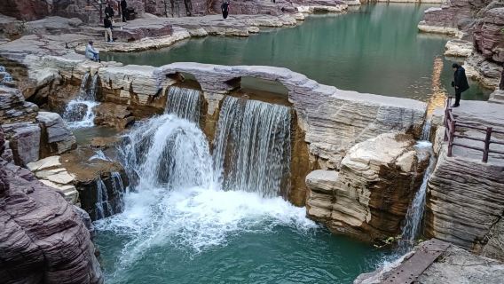 河南世界地質公園雲台山風景名勝區+恩州驛包車一日遊
