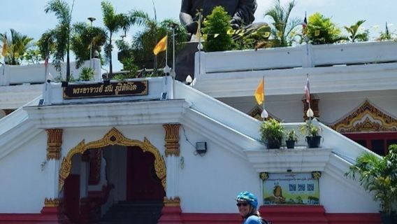 Bangkok: Full-day Bike and Kayak Tour + Lunch