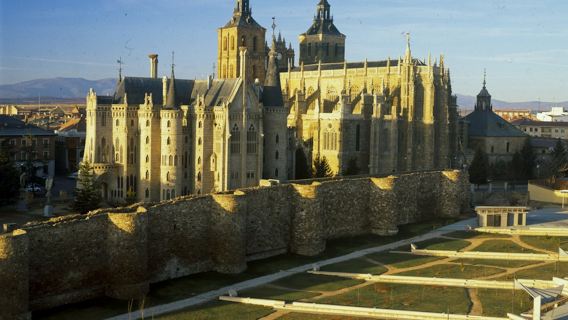 Palacio de Gaudí: Visita guiada