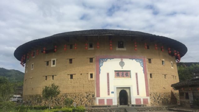 【經典組合】南靖雲水謠土樓+永定土樓王景區一日遊獨立私人導覽