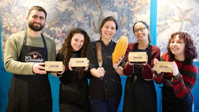 2.5h Belgian Chocolate Pralines Workshop in Brussels