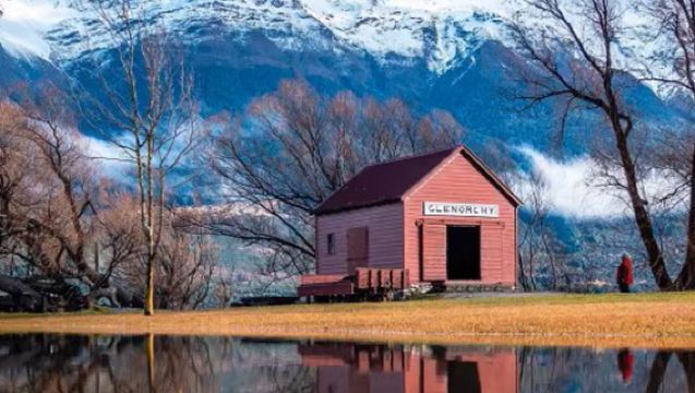 新西蘭皇后鎮來回：瓦納卡+格林諾奇（中文拼車9人團）