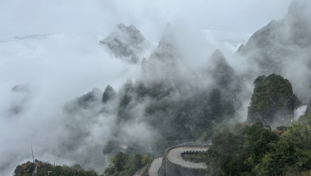 張家界天門山+玻璃棧道+天門洞一日遊+可選無自費/演出/奇樓