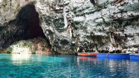 Kefalonia: Drogarati Cave trip - Melissani Lake & Myrtos beach one-day tour