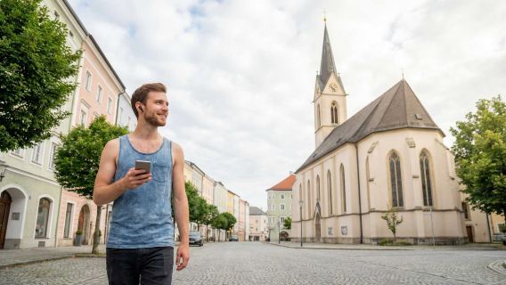 Braunau am Inn Audio Tour: Echi e Confini del Passato Nascosto di Rottal-Inn