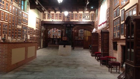 Rueda, Valladolid: Visit Bodegas Mocén: Art, History, Culture, and Wine