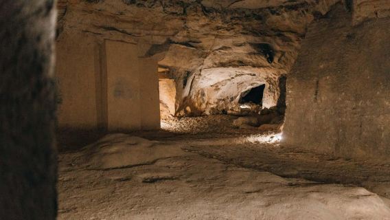 Maastricht: North Caves Guided Tour