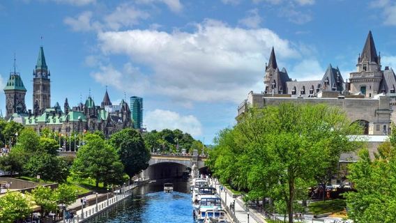 Ottawa pergi-balik Terusan Rideau + Galeri Seni Negara Kanada + Kediaman Gabenor Jeneral lawatan sehari